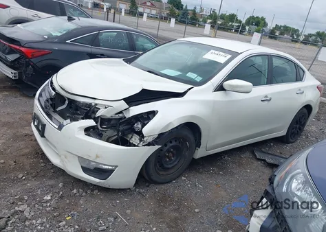 2013 Nissan Altima 2.5 S from USA, damaged, VIN 1N4AL3AP7DC247132